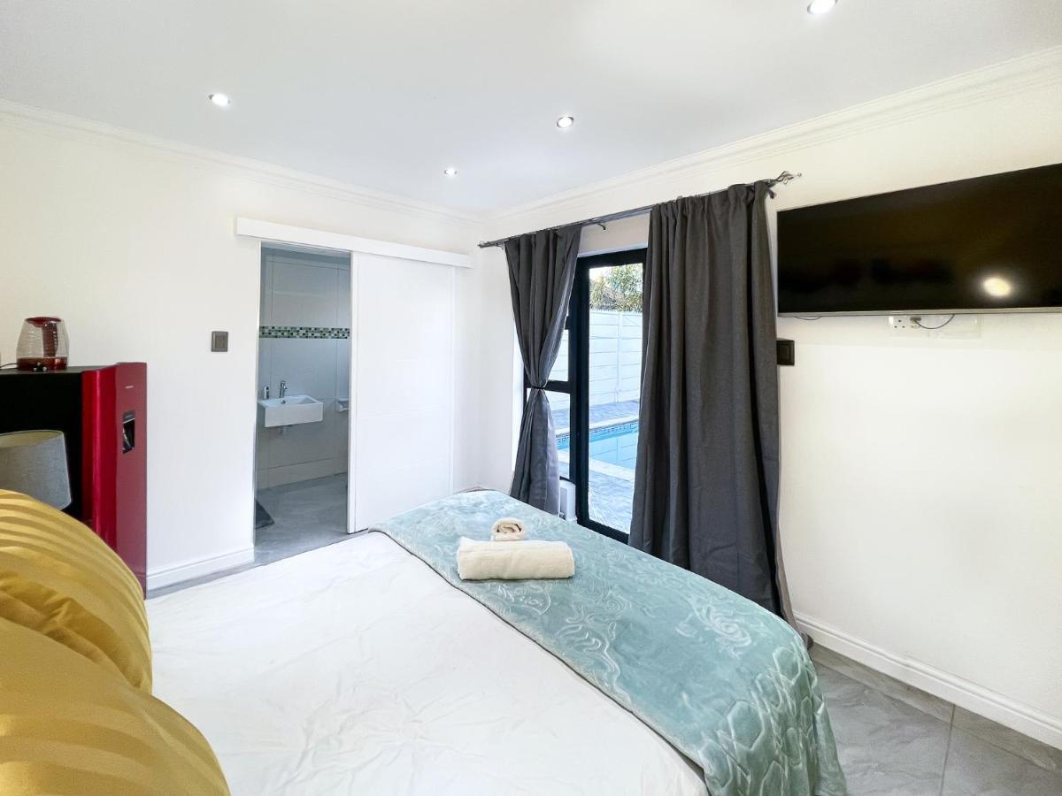 Boston House Bed & Breakfast Cape Town Bagian luar foto